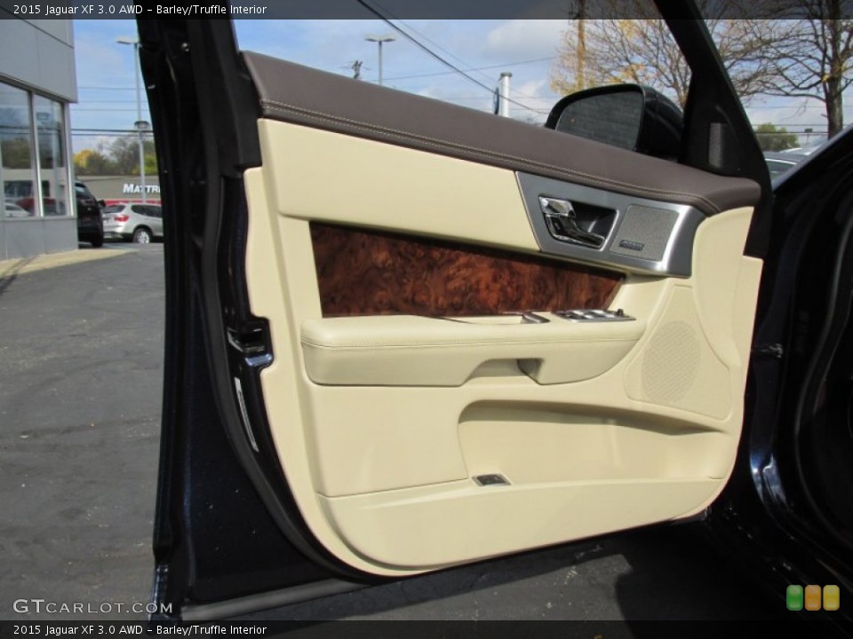 Barley/Truffle Interior Door Panel for the 2015 Jaguar XF 3.0 AWD #98516928