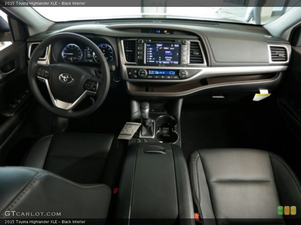 Black Interior Dashboard for the 2015 Toyota Highlander XLE #98556488