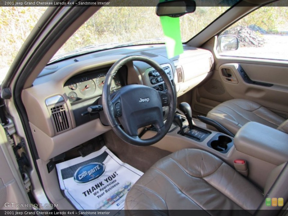 Sandstone Interior Photo for the 2001 Jeep Grand Cherokee Laredo 4x4 #98590204