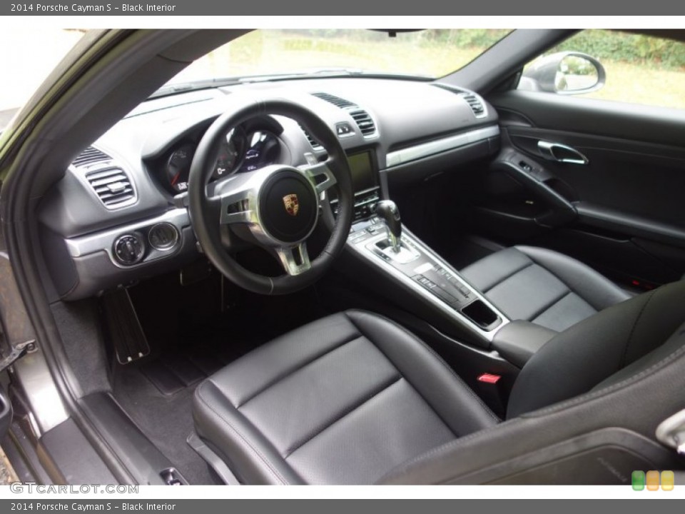 Black Interior Photo for the 2014 Porsche Cayman S #98621383