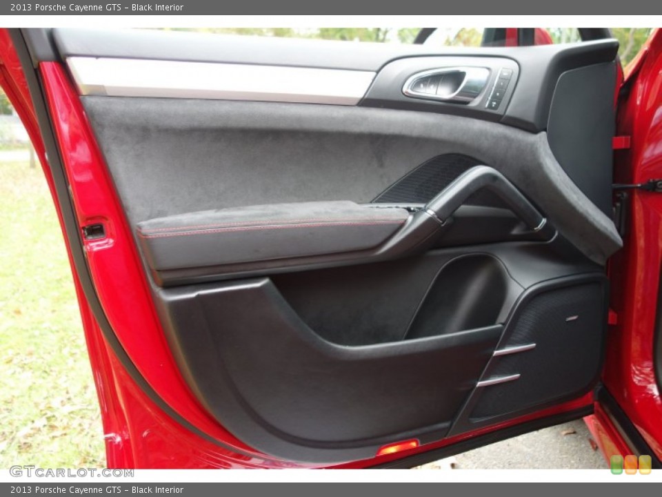 Black Interior Door Panel for the 2013 Porsche Cayenne GTS #98648225