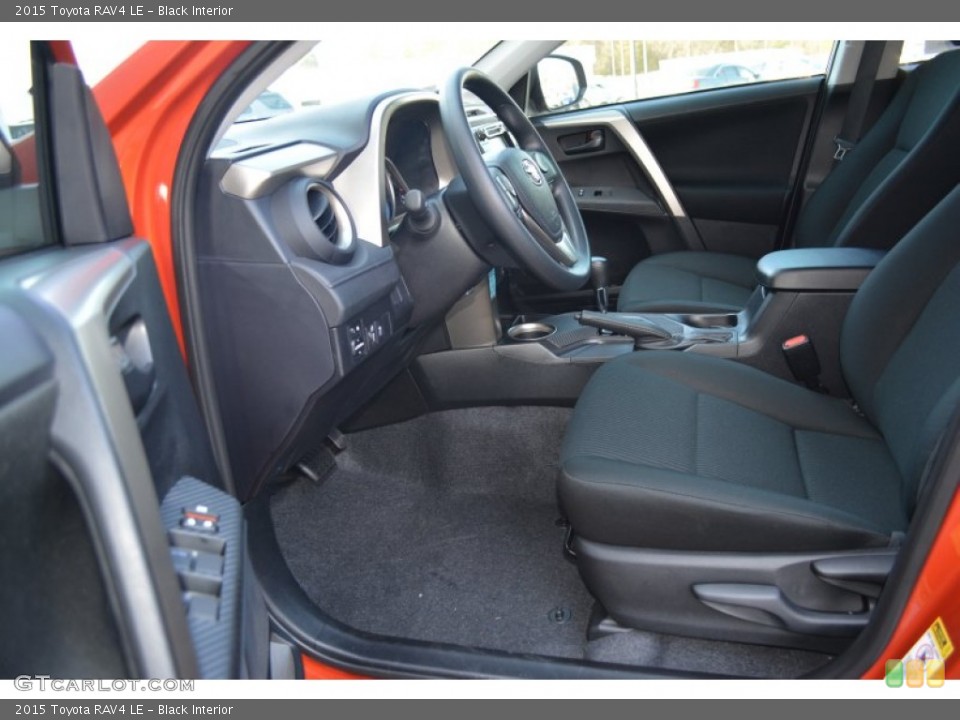 Black Interior Photo for the 2015 Toyota RAV4 LE #98674094