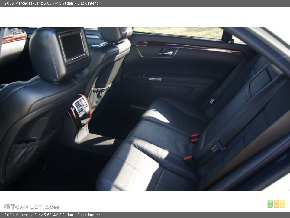 Black Interior Rear Seat for the 2009 Mercedes-Benz S 63 AMG Sedan #98690422