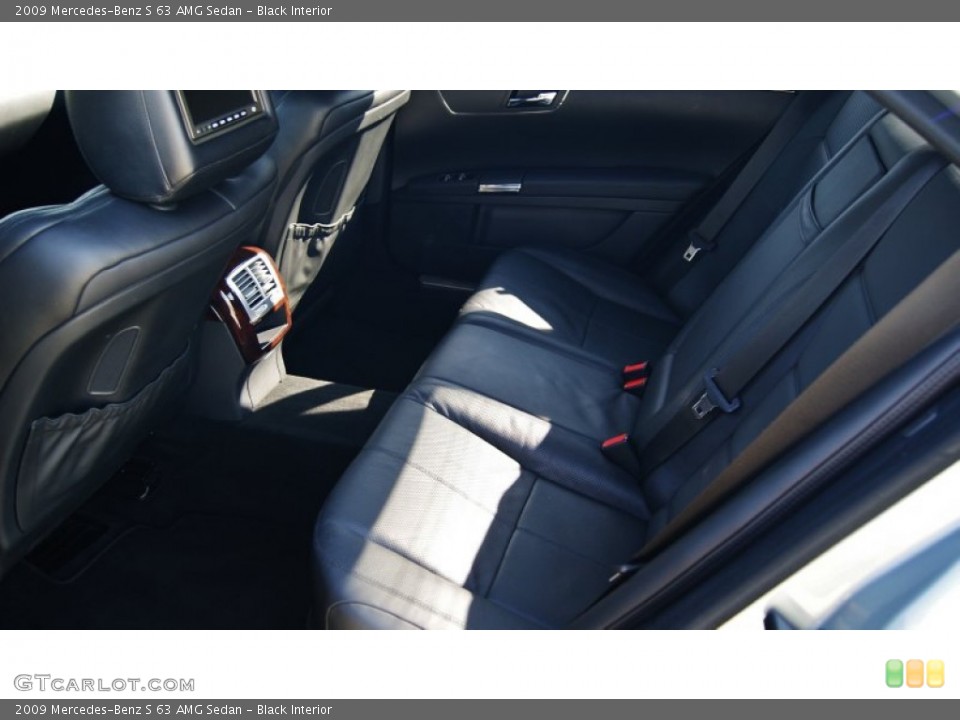 Black Interior Rear Seat for the 2009 Mercedes-Benz S 63 AMG Sedan #98690446