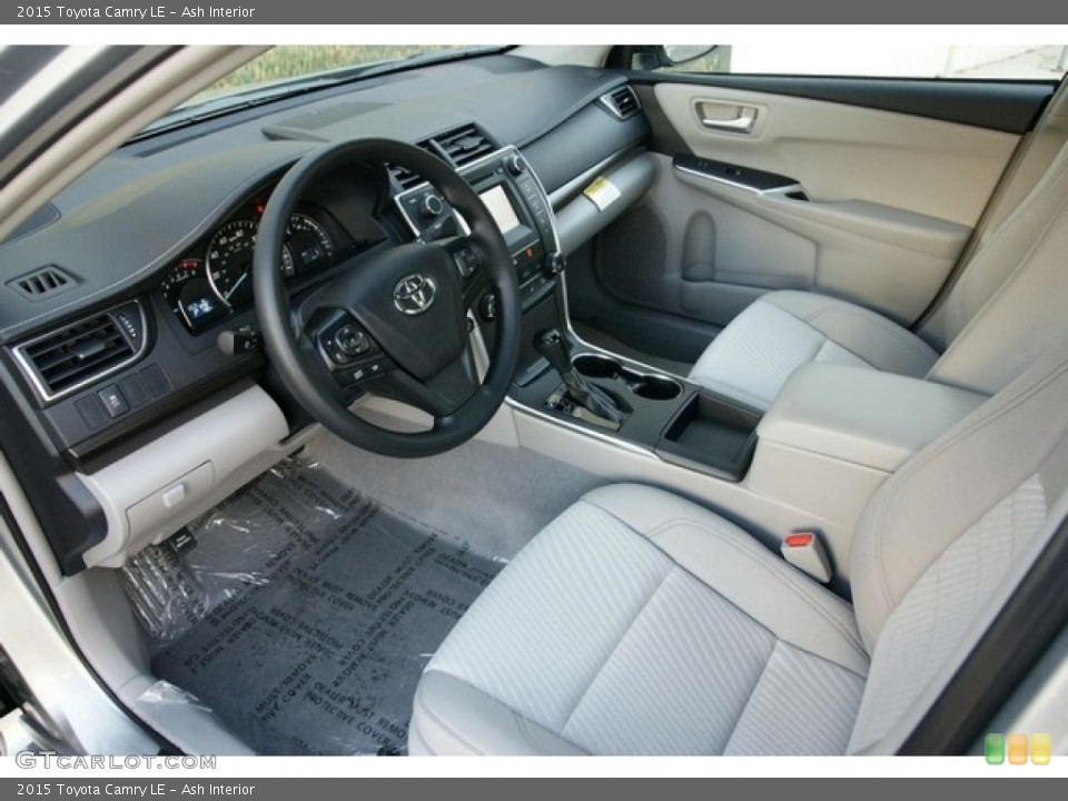 Ash Interior Photo for the 2015 Toyota Camry LE #98696938