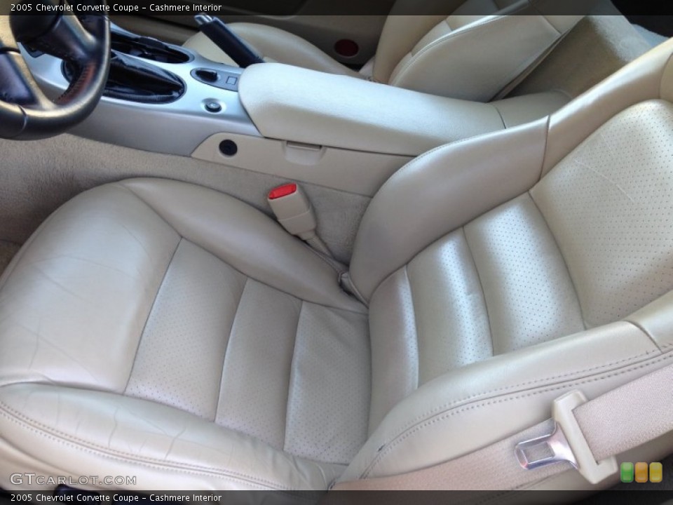 Cashmere Interior Front Seat for the 2005 Chevrolet Corvette Coupe #98706319