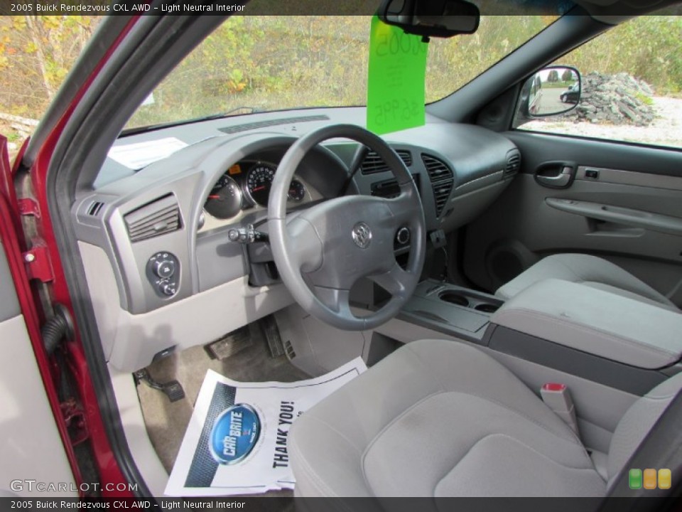 Light Neutral Interior Photo for the 2005 Buick Rendezvous CXL AWD #98708935