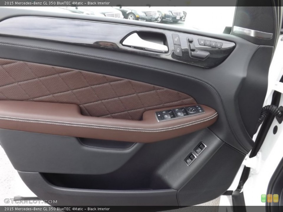 Black Interior Door Panel for the 2015 Mercedes-Benz GL 350 BlueTEC 4Matic #98727482