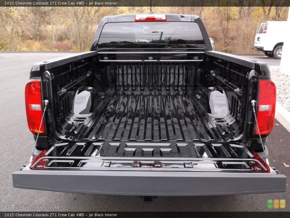 Jet Black Interior Trunk for the 2015 Chevrolet Colorado Z71 Crew Cab 4WD #98751145