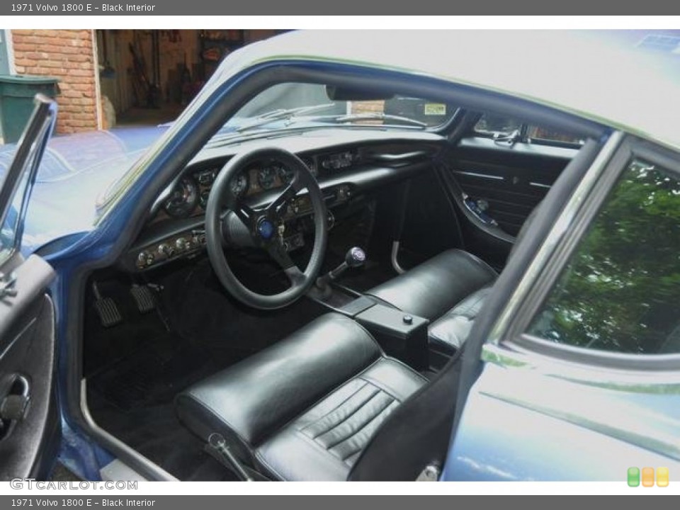 Black Interior Photo for the 1971 Volvo 1800 E #98815963