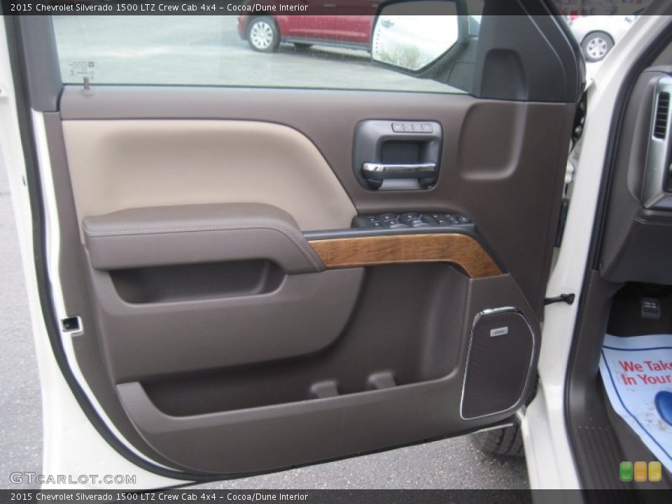 Cocoa/Dune Interior Door Panel for the 2015 Chevrolet Silverado 1500 LTZ Crew Cab 4x4 #98893921