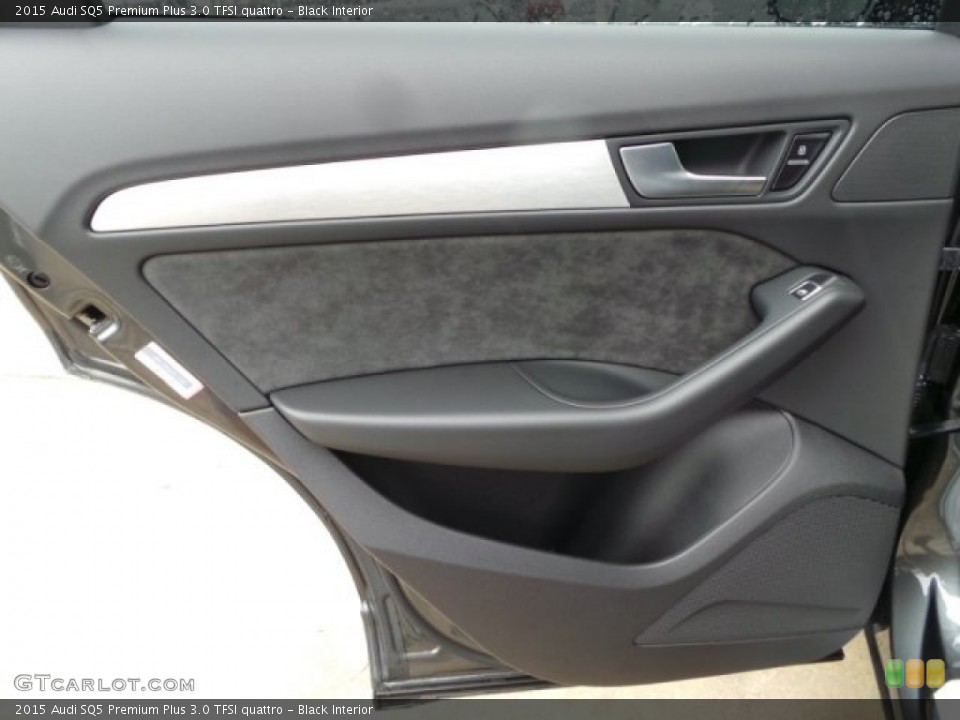 Black Interior Door Panel for the 2015 Audi SQ5 Premium Plus 3.0 TFSI quattro #98941792