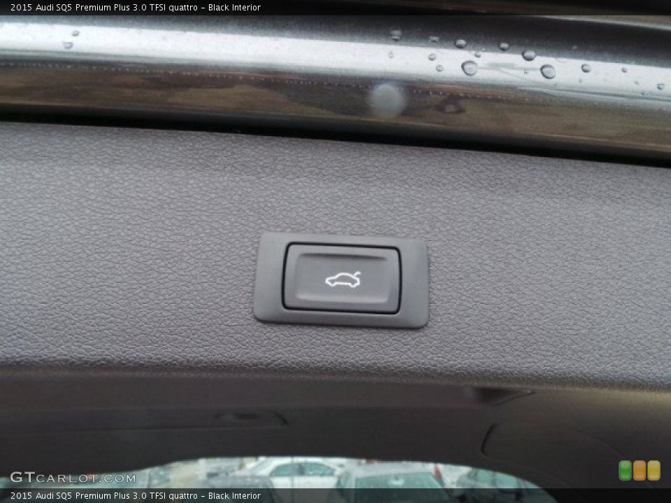 Black Interior Controls for the 2015 Audi SQ5 Premium Plus 3.0 TFSI quattro #98941900