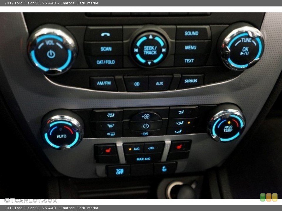 Charcoal Black Interior Controls for the 2012 Ford Fusion SEL V6 AWD #99003220