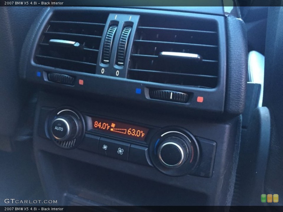 Black Interior Controls for the 2007 BMW X5 4.8i #99015540