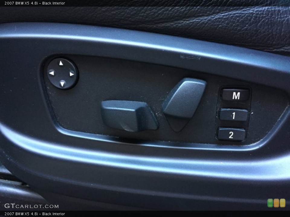 Black Interior Controls for the 2007 BMW X5 4.8i #99015566