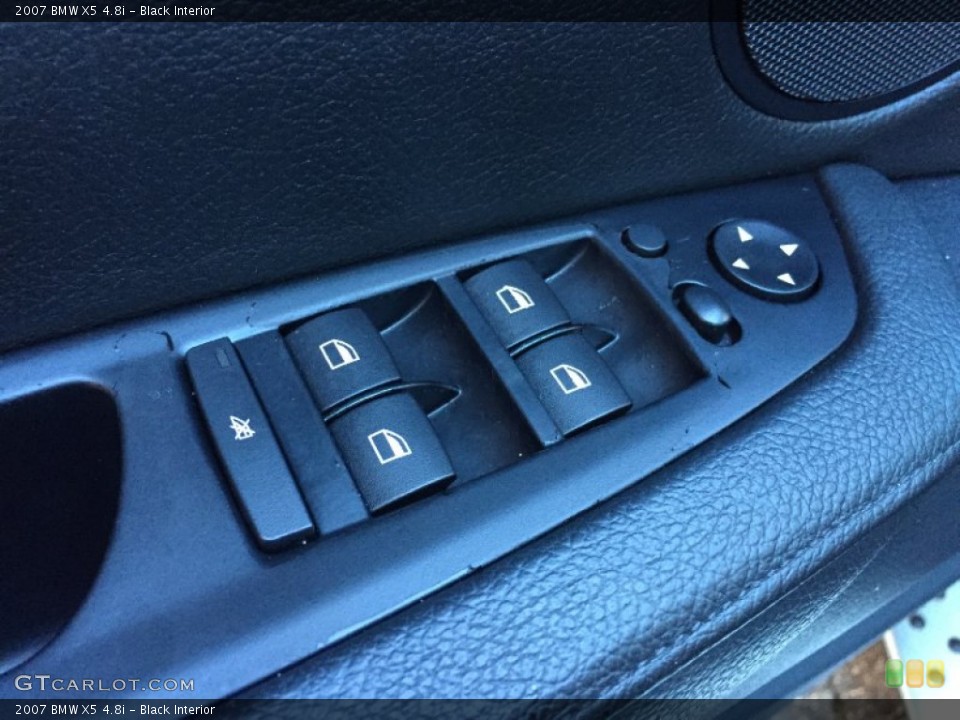 Black Interior Controls for the 2007 BMW X5 4.8i #99015708