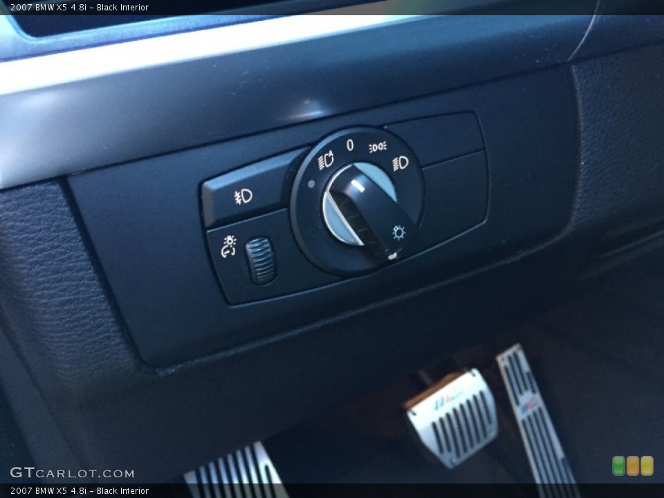 Black Interior Controls for the 2007 BMW X5 4.8i #99015732