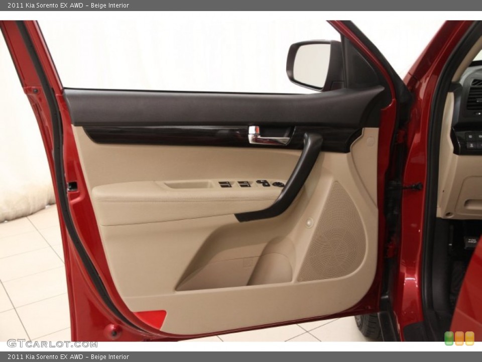 Beige Interior Door Panel for the 2011 Kia Sorento EX AWD #99048387