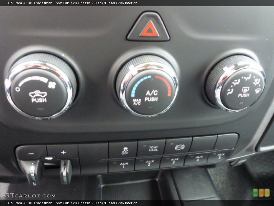 Black/Diesel Gray Interior Controls for the 2015 Ram 4500 Tradesman Crew Cab 4x4 Chassis #99076557