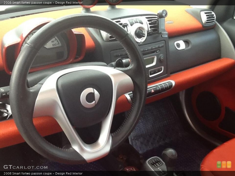 Design Red Interior Dashboard for the 2008 Smart fortwo passion coupe #99105741