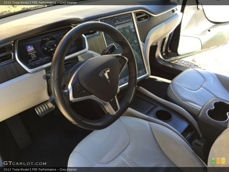 Grey Interior Prime Interior for the 2013 Tesla Model S P85 Performance #99108393