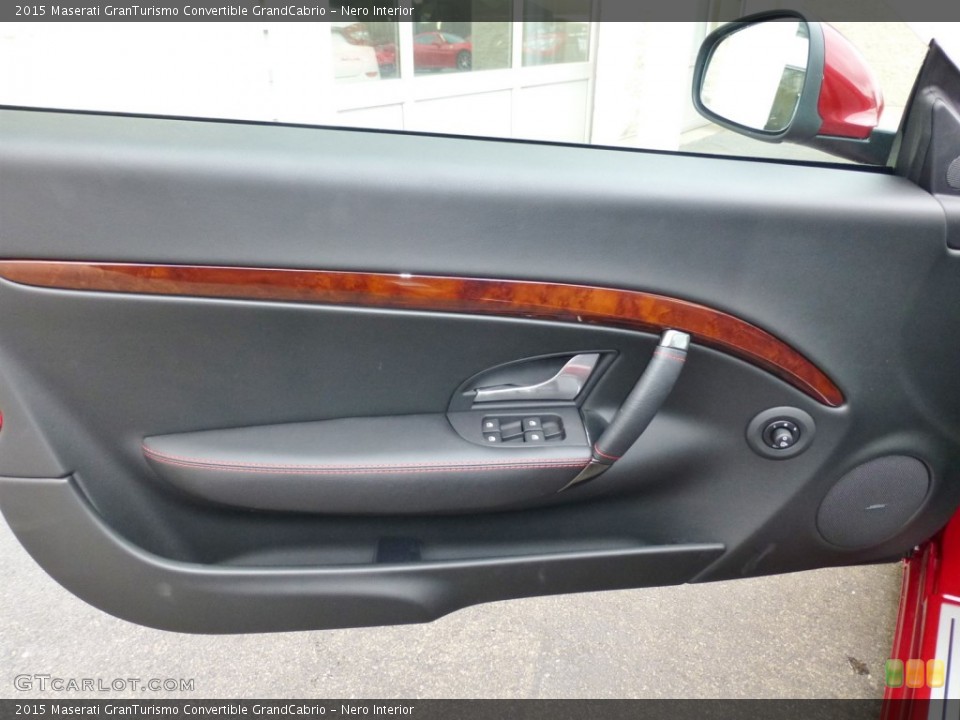 Nero Interior Door Panel for the 2015 Maserati GranTurismo Convertible GrandCabrio #99171751