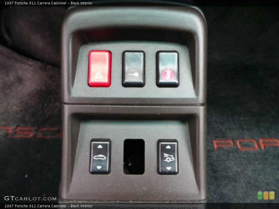 Black Interior Controls for the 1997 Porsche 911 Carrera Cabriolet #99285091