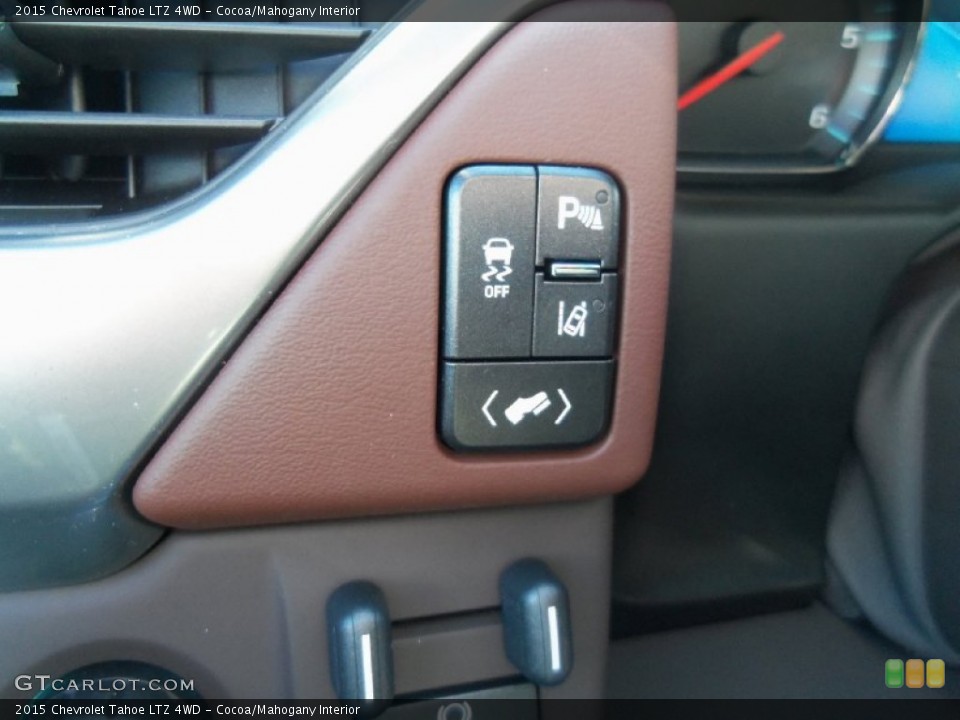 Cocoa/Mahogany Interior Controls for the 2015 Chevrolet Tahoe LTZ 4WD #99285415