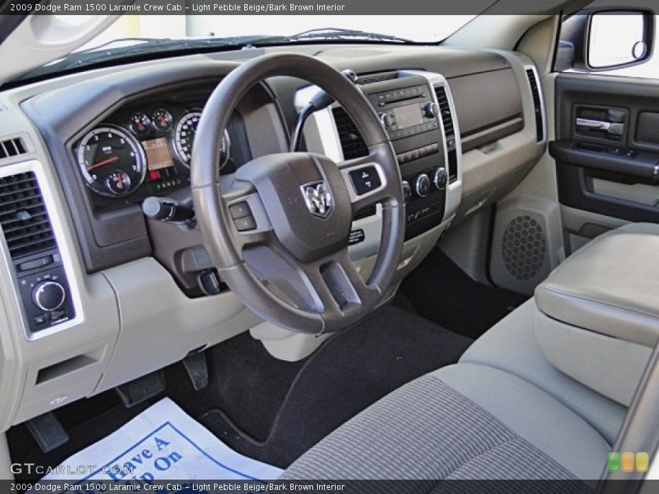 Light Pebble Beige/Bark Brown Interior Photo for the 2009 Dodge Ram 1500 Laramie Crew Cab #99308458