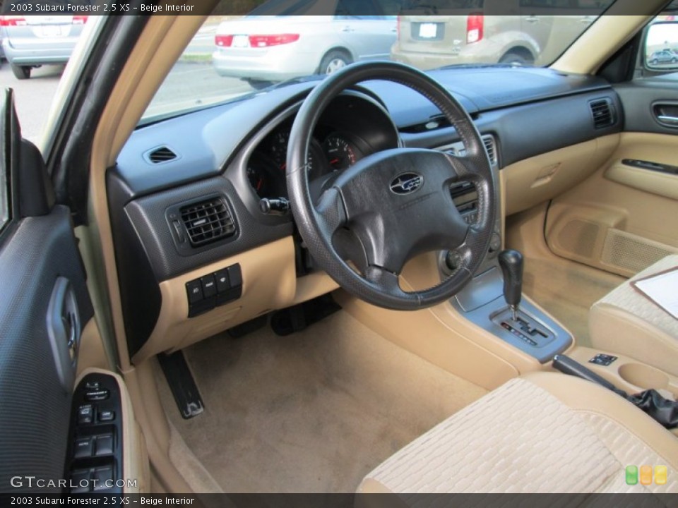 Beige Interior Photo for the 2003 Subaru Forester 2.5 XS #99316544