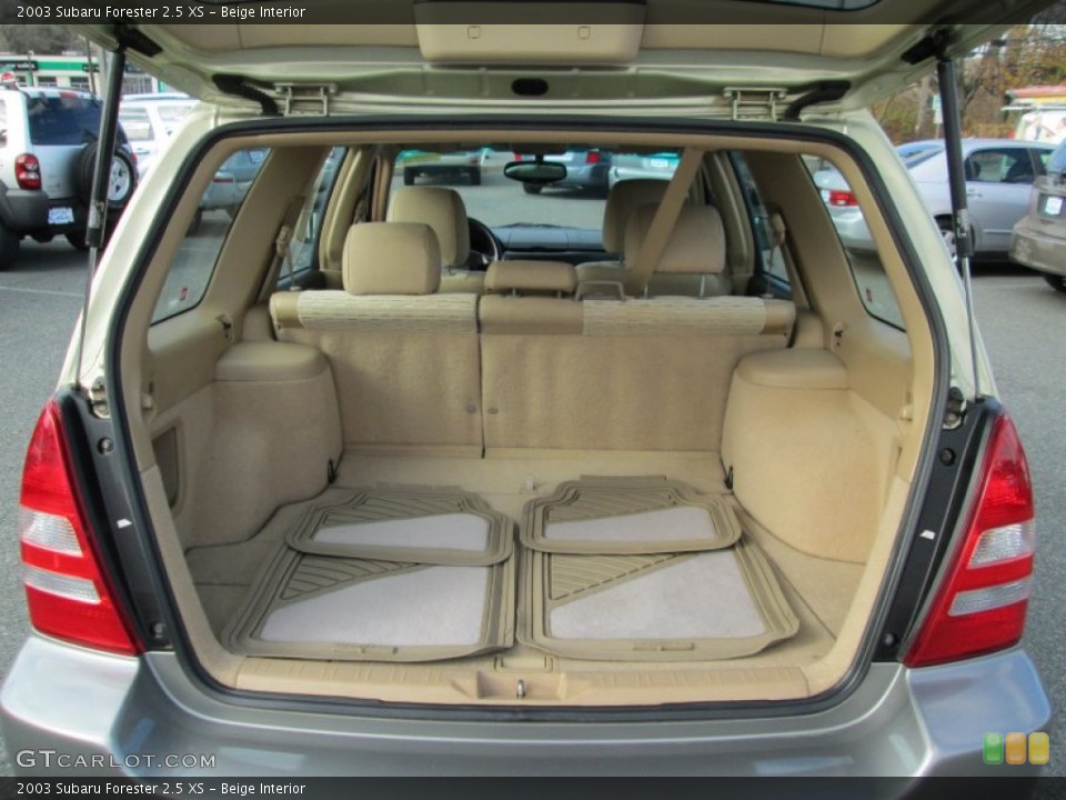 Beige Interior Trunk for the 2003 Subaru Forester 2.5 XS #99316742