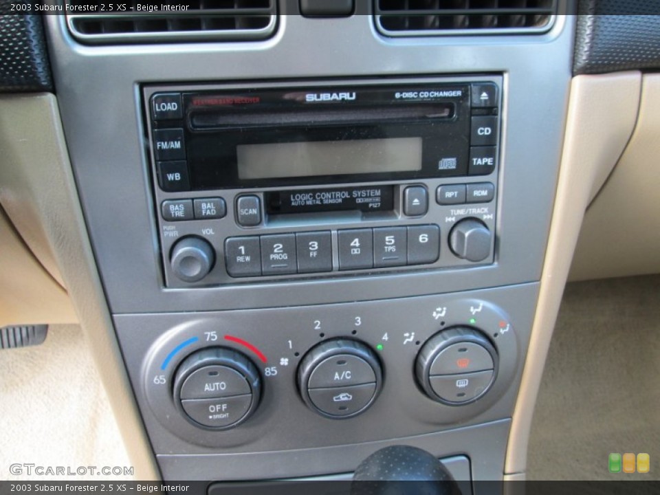 Beige Interior Controls for the 2003 Subaru Forester 2.5 XS #99316855
