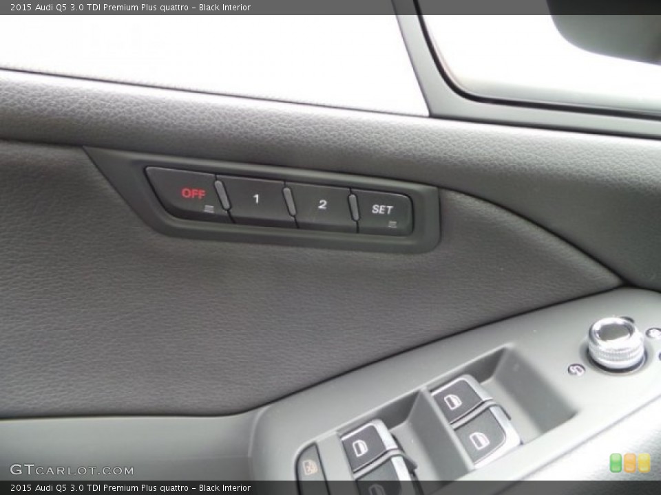 Black Interior Controls for the 2015 Audi Q5 3.0 TDI Premium Plus quattro #99337808