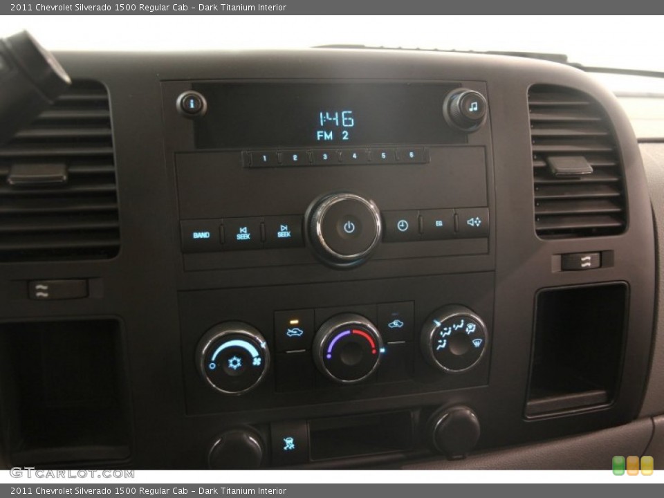 Dark Titanium Interior Controls for the 2011 Chevrolet Silverado 1500 Regular Cab #99444046