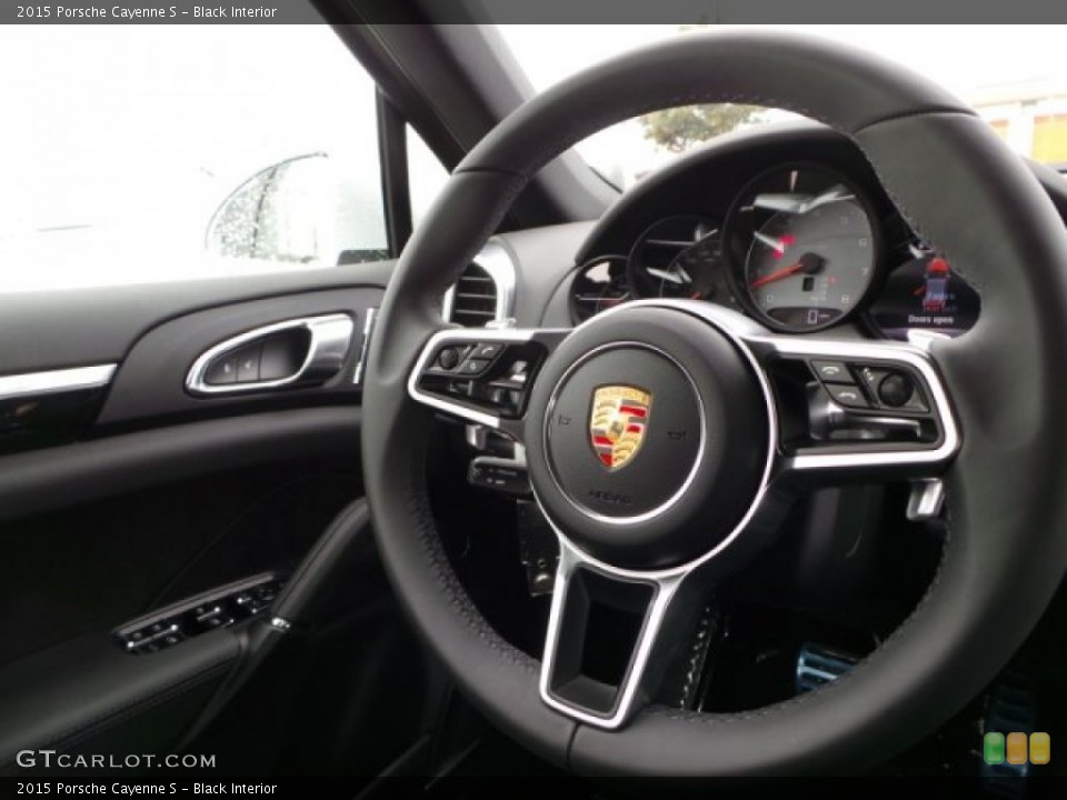 Black Interior Steering Wheel for the 2015 Porsche Cayenne S #99448092