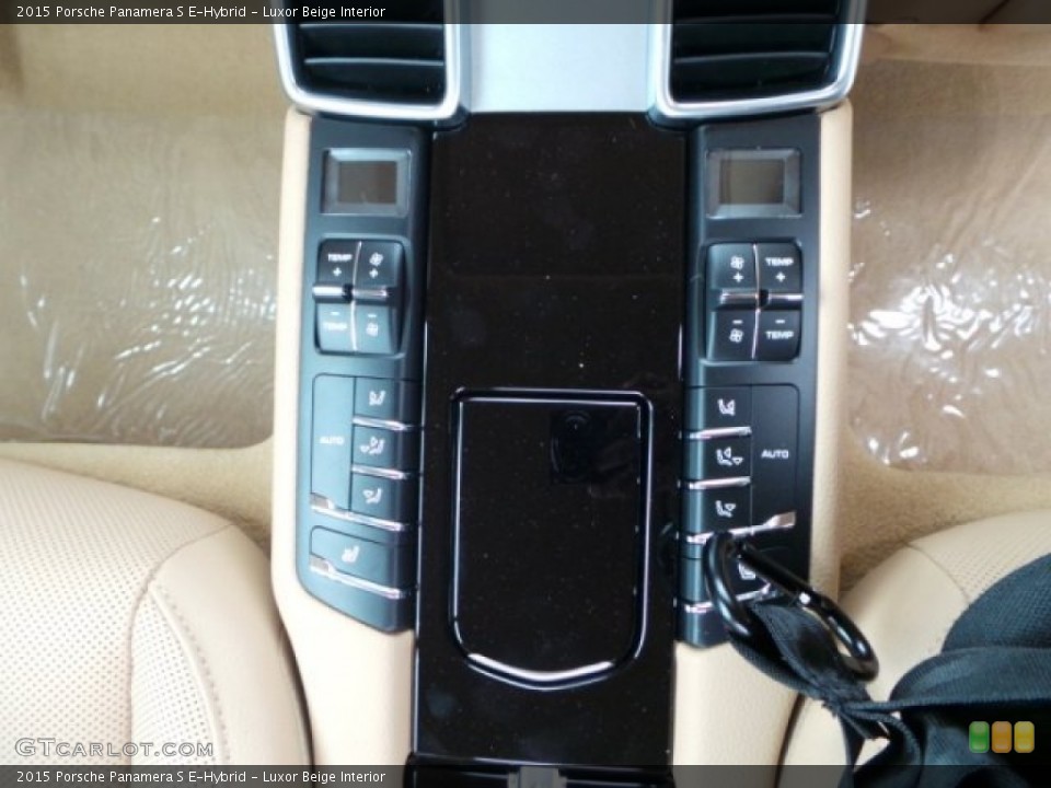 Luxor Beige Interior Controls for the 2015 Porsche Panamera S E-Hybrid #99448564