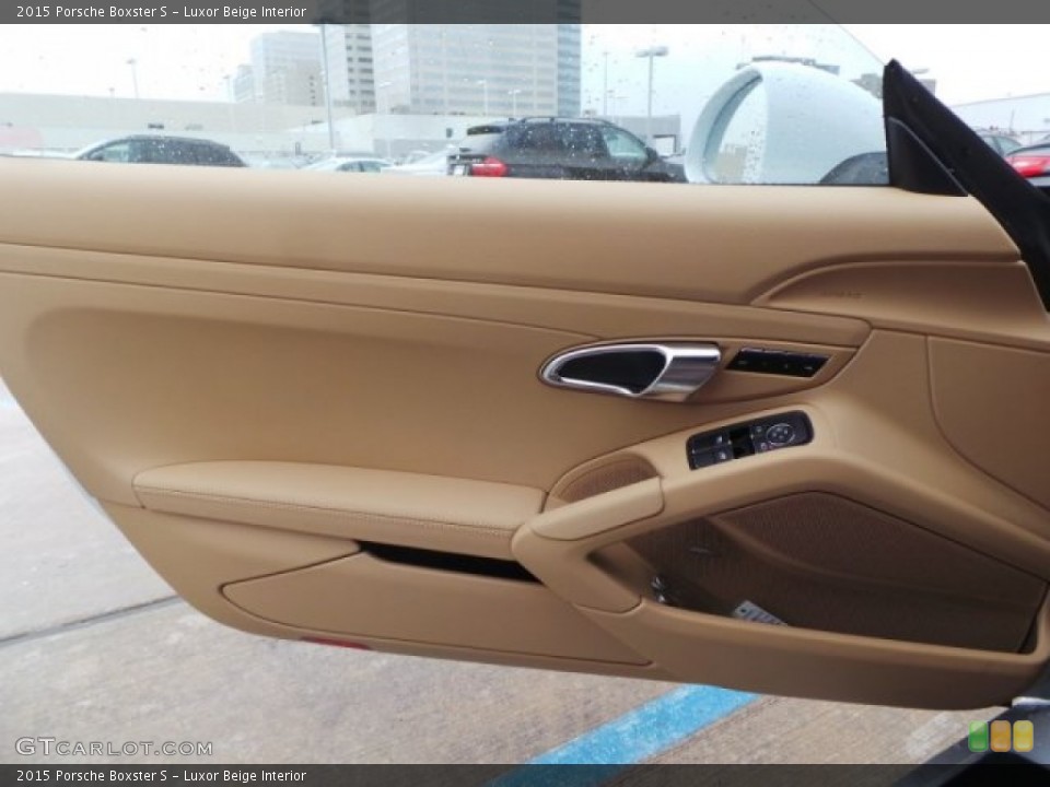 Luxor Beige Interior Door Panel for the 2015 Porsche Boxster S #99448867