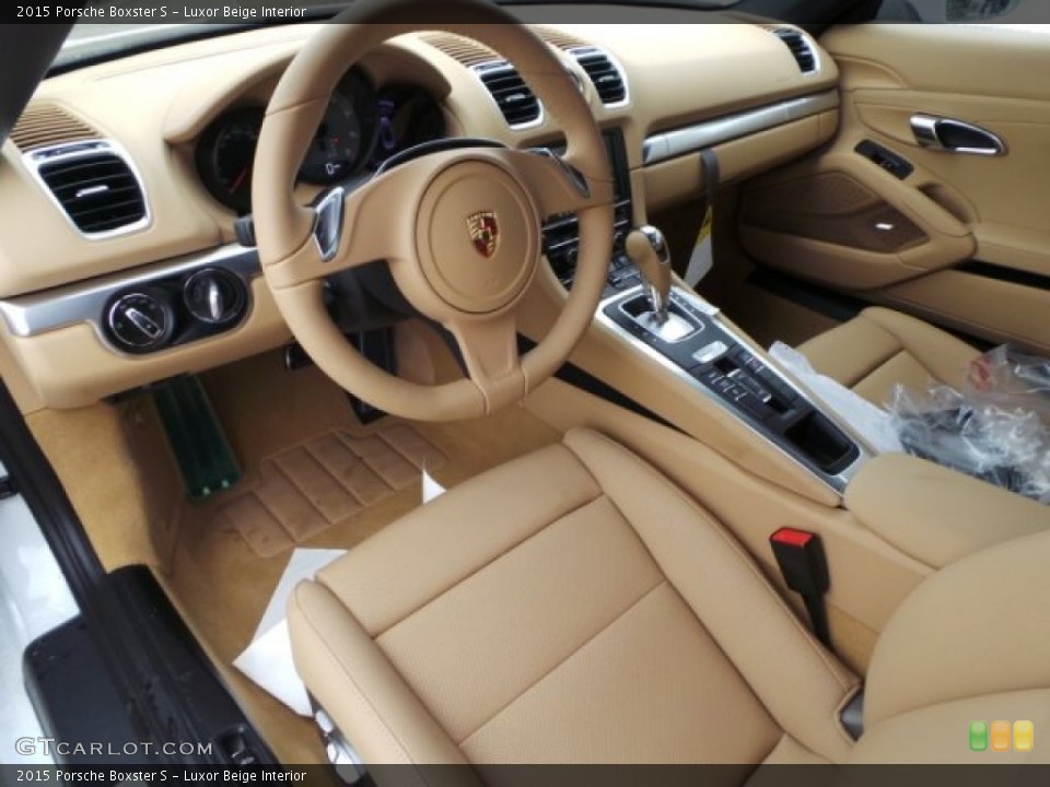 Luxor Beige Interior Prime Interior for the 2015 Porsche Boxster S #99448897
