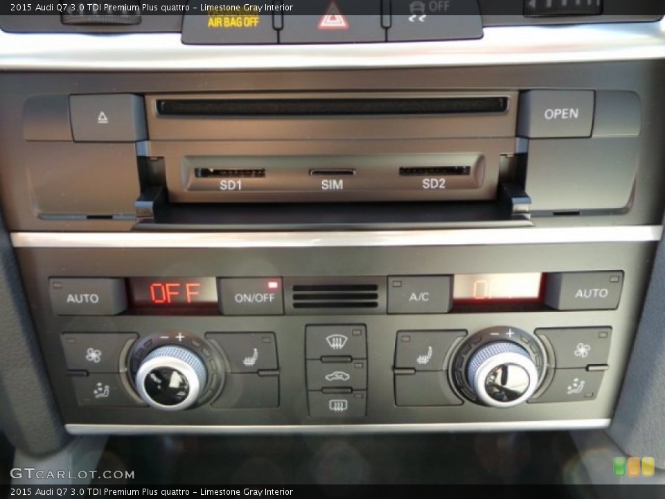 Limestone Gray Interior Controls for the 2015 Audi Q7 3.0 TDI Premium Plus quattro #99452698