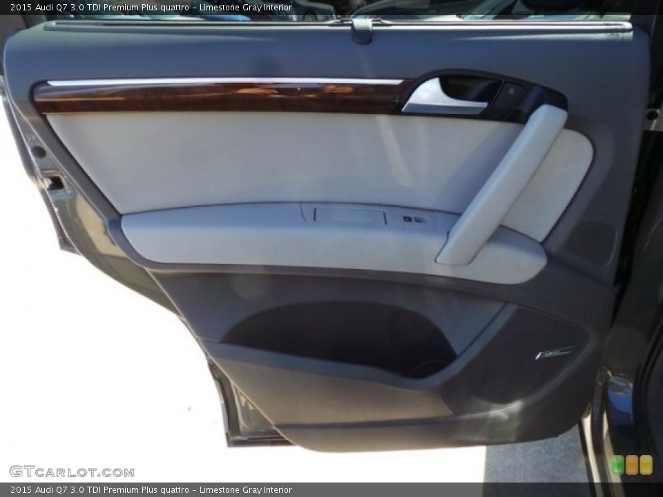 Limestone Gray Interior Door Panel for the 2015 Audi Q7 3.0 TDI Premium Plus quattro #99452743