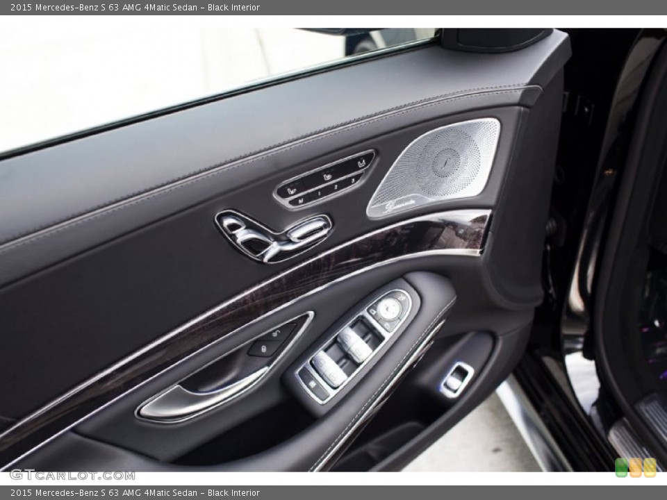 Black Interior Door Panel for the 2015 Mercedes-Benz S 63 AMG 4Matic Sedan #99602046