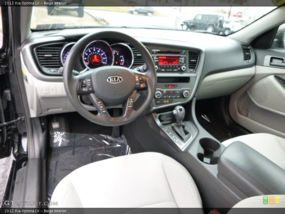 Beige Interior Photo for the 2012 Kia Optima LX #99602913