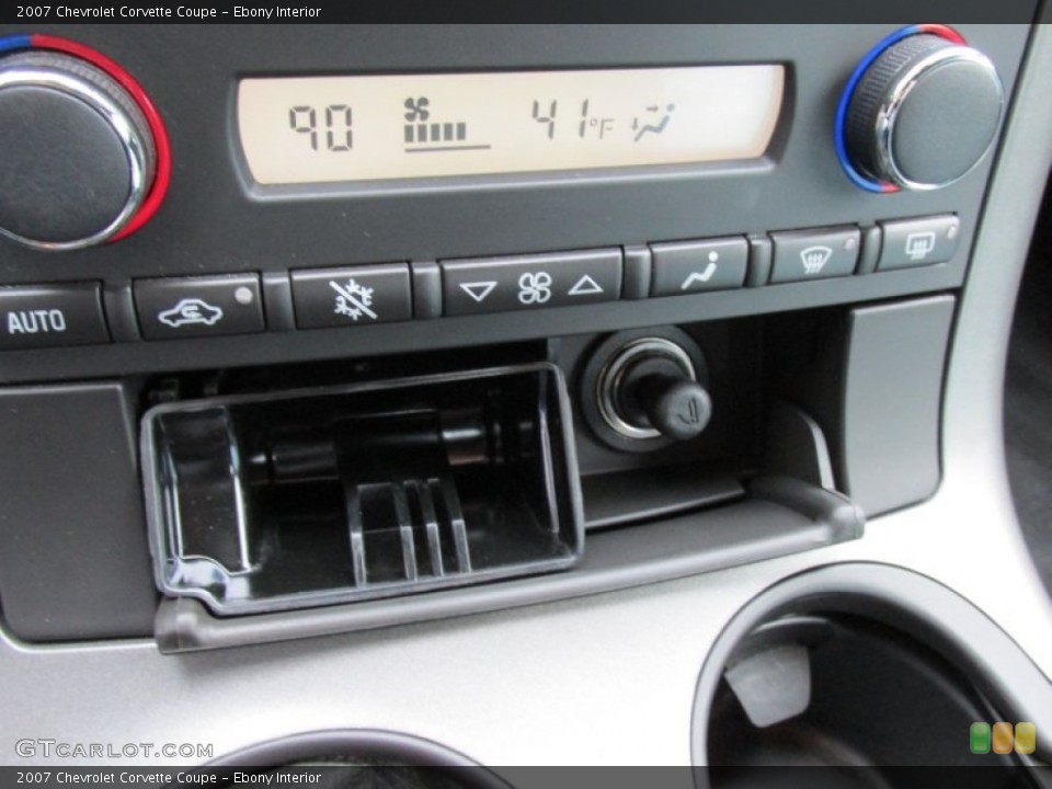 Ebony Interior Controls for the 2007 Chevrolet Corvette Coupe #99610869