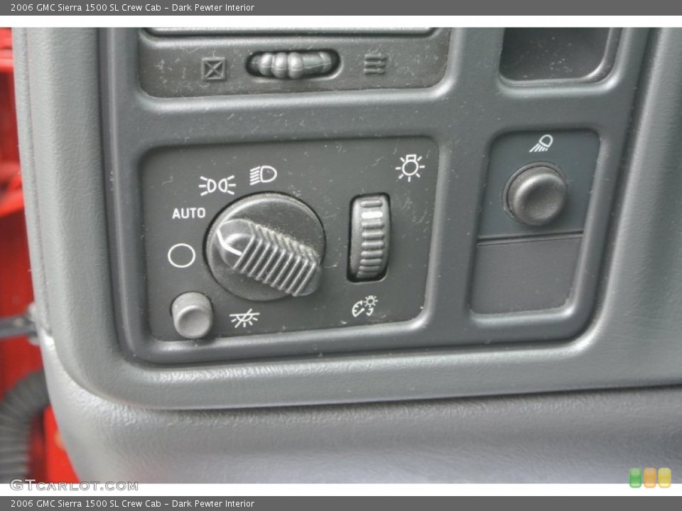 Dark Pewter Interior Controls for the 2006 GMC Sierra 1500 SL Crew Cab #99613068