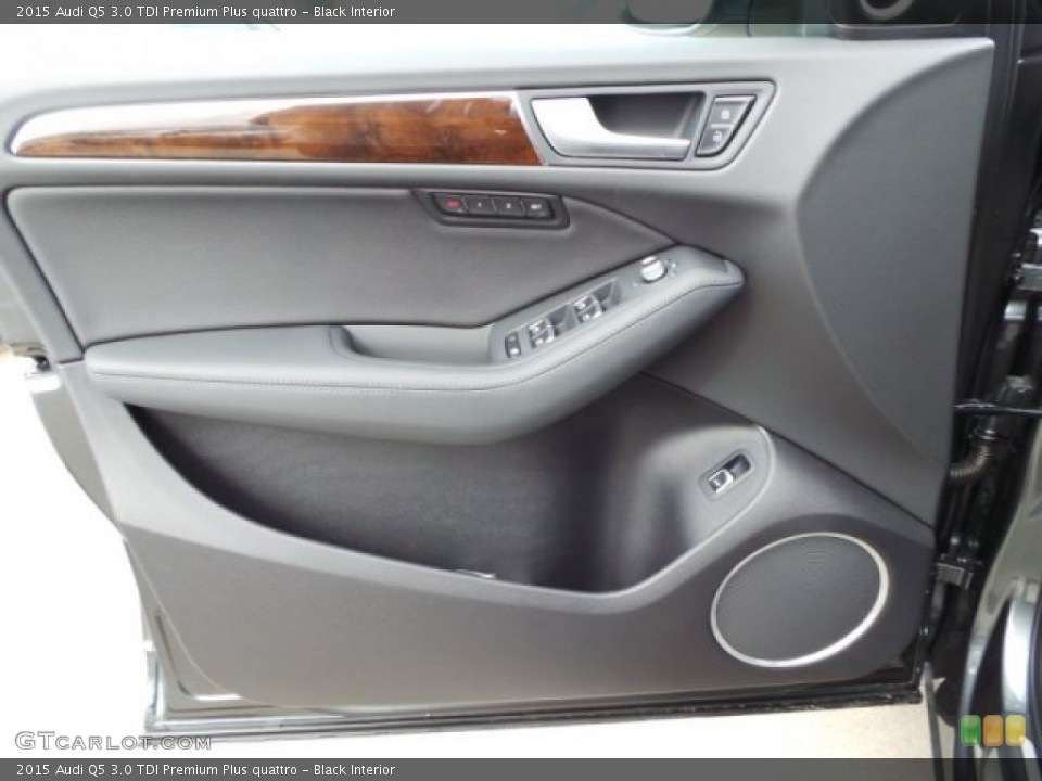Black Interior Door Panel for the 2015 Audi Q5 3.0 TDI Premium Plus quattro #99700627