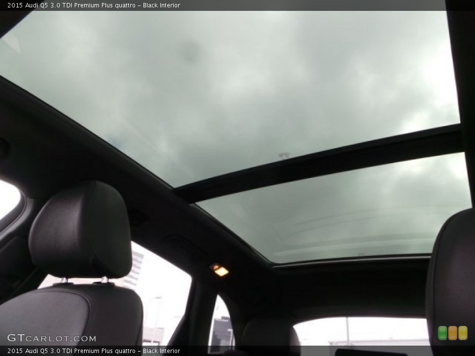 Black Interior Sunroof for the 2015 Audi Q5 3.0 TDI Premium Plus quattro #99700751