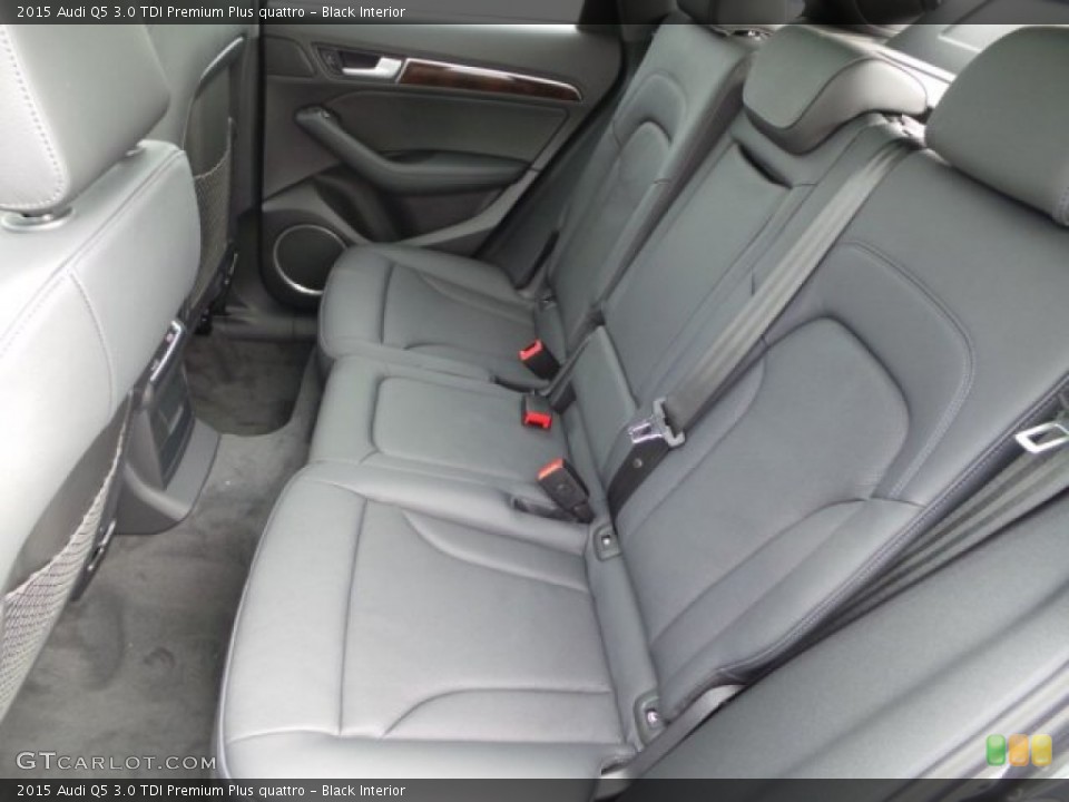 Black Interior Rear Seat for the 2015 Audi Q5 3.0 TDI Premium Plus quattro #99700919