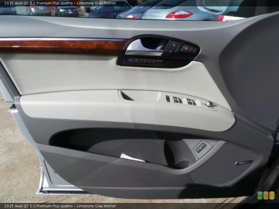 Limestone Gray Interior Door Panel for the 2015 Audi Q7 3.0 Premium Plus quattro #99727351