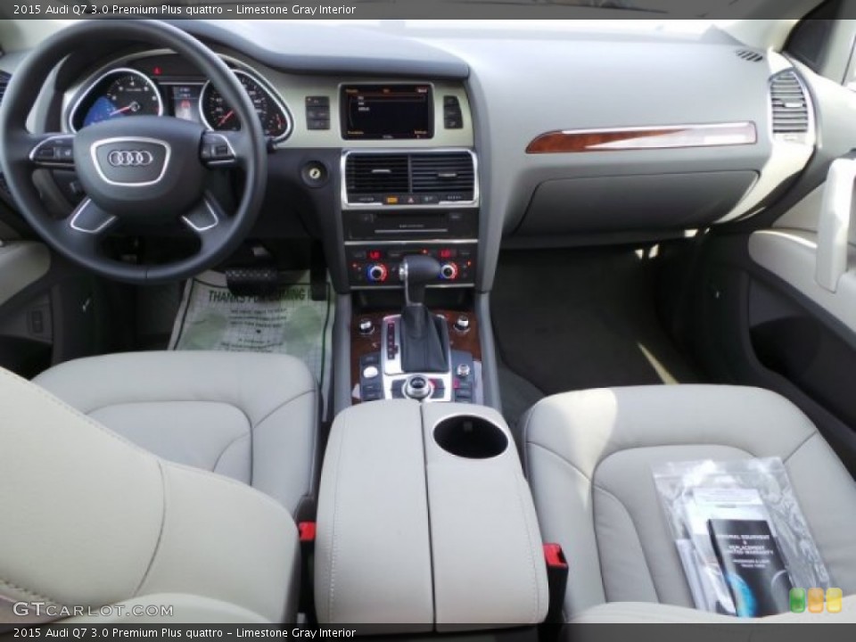Limestone Gray Interior Dashboard for the 2015 Audi Q7 3.0 Premium Plus quattro #99727630